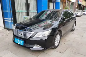 6万捡漏一辆丰田凯美瑞，检测完买家才知道什么叫“坑无止境”图片