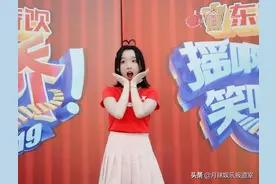 代替谢娜主持快本被骂惨，后被下放主持低端节目主持，李浩菲现状图片