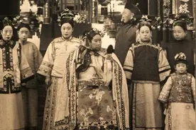 慈禧的“真实照片”，被美国博物馆珍藏至今，这是她的真实容颜图片