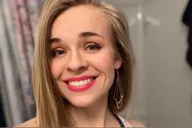 美国“莴苣公主”秀发长达1.2米，19年来第一次剪短了自己的发图片