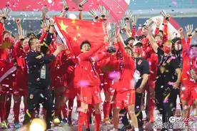 奖金或已有4000万！中国女足不是男足影子，她们是国足，值得更多尊重图片