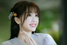 虞书欣跳热舞身材超好，肋骨外翻腰粗一圈？3步收肋塑曲线图片