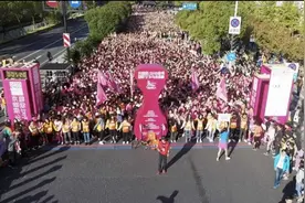 马拉松比赛的不公平现象：你能接受站在起跑线后面吗？图片