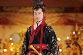 她是刘弗陵的生母，本就受宠，得知此事后，汉武帝态度突然大变图片