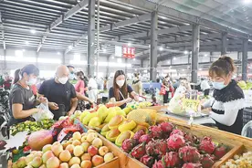 香河县安平镇：升级改造农贸市场“菜篮子”拎得更舒心图片