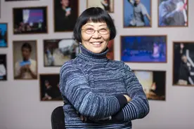 陈默：在普教系统里，如果不想做班主任，就送你一个字——傻！图片