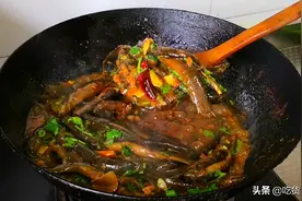 泥鳅不起眼，营养极高，6月遇见要抓紧吃！补钙很棒，错过了可惜图片