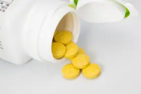 钙片怎么选？中老年人更适合哪一种？医生告诉你答案图片