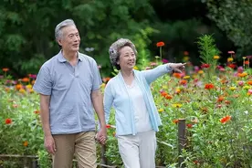 建议50岁后：别太节俭，少吃白菜和豆腐，多吃3样，身体壮有力气图片