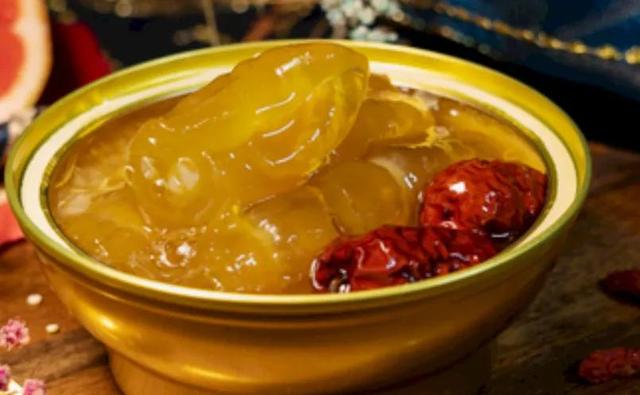 甘油三酯高能吃花胶吗 2026年甘油三酯高可以吃花胶吗?