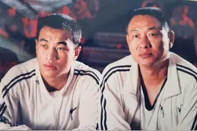 华语影坛“四大实战高手”，有人是散打王，有人是泰式搏击拳王图片