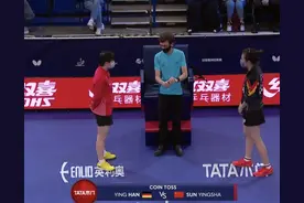 李隼亲自见证孙颖莎4-0双线大胜！刘国梁曾现身，给国乒队宠指导图片