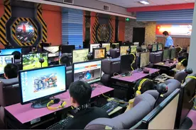 为什么很多90后喜欢去网吧？内行网友道出原因：网吧电脑配置高图片