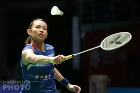 动图慢动作演示羽毛球十大基本动作，一清二楚，十分仔细图片