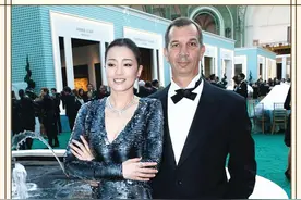 盘点巩俐13年来的红毯礼服，展现多样化的高光时刻，巩皇名不虚传图片