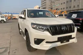 全新23款霸道4000最新配置参数详解，最新行情图片