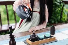 广东习俗：广东人经常说的“得闲饮茶”是否真的想请你喝茶？图片