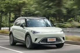 加速快过小钢炮，配置太惊喜！试驾完这台smart，我坐不住了...图片