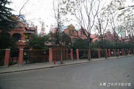 奉贤路上的优秀历史保护建筑和名人故居图片