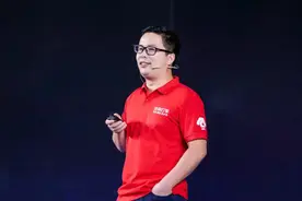 苦熬10年流血上市，他说：“好好活着，活着就有希望。”图片