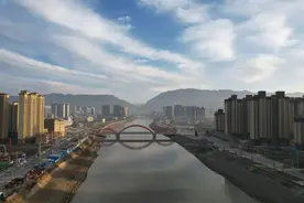 成县，蝶变中的幸福城图片