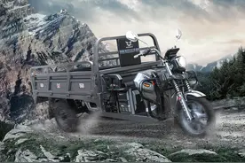 宗申推出一款重型三轮车，双主梁结构，双倍载重，拉货千斤很轻松图片