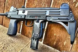 盘点上世纪八九十年代，雇佣兵最常用的轻武器图片