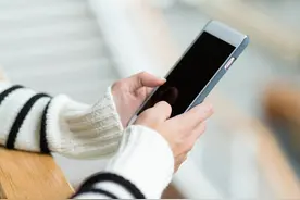 这才是正确清理手机内存的方法，难怪别人能清理出20G空间图片