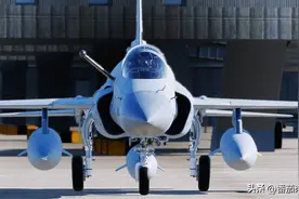 落地生根的空中轻骑JF-17“雷电”战斗机（图集）图片