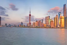 很多人都说上海消费水平高，其实不然！个人消费水平还是看自己图片