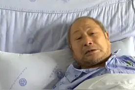 75岁老汉病重住院，两个儿子不管不顾，却要求父亲分配家里的房产图片