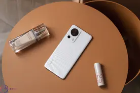 小米新出的手机，长得也太小仙女了吧图片