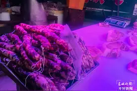 开屏观察｜买手工香肠后投诉“三无”，索赔10倍！这事行得通吗？图片