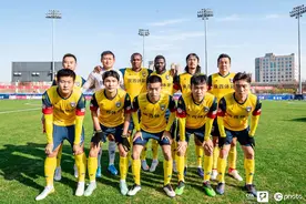 4：1！西北狼大胜东北虎 中甲保持十轮不败图片