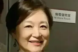 不整容不打针，这12位年轻时颜值惊艳的明星，老了个个大变样图片