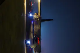 向战而飞！战鹰夜训酷图上新图片