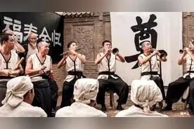 没有二胡拉不哭的人，没有唢呐送不走的魂图片