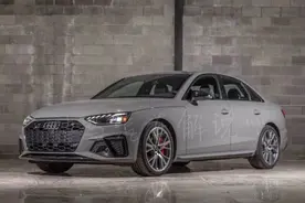 性能最强奥迪A4亮相，性能配置曝光，加速4.7秒，还看啥宝马M3图片