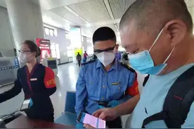 呼和浩特卫健委发布最新提示！草原铁路各大火车站进出站有新要求图片