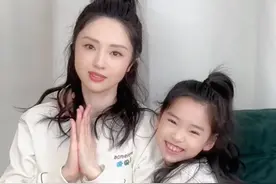 董璇自曝女儿牙齿严重“深覆合”，下巴后缩右边脸塌，需长期矫正图片