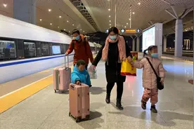 速看！郑州铁路加开多趟夜间高铁临客列车图片