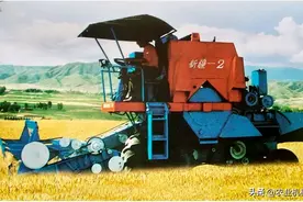 联合收割机结构原理点滴谈图片