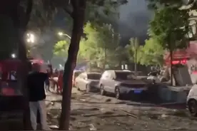 网传天津万新村疑似燃气爆炸图片