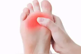 脚疼痛？可出现胀痛、绞痛、灼烧感？怎么缓解，减少病变呢？图片