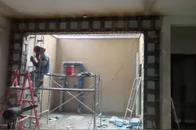 业主装修敲掉两面承重墙，致整楼住户撤离，承重墙为何绝对不能动图片