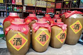 “中国第一酒镇”茅台镇面临生态大考图片