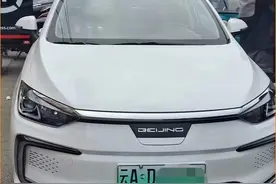 昆明女网约车司机：贷款买车跑了一个月后相当后悔图片