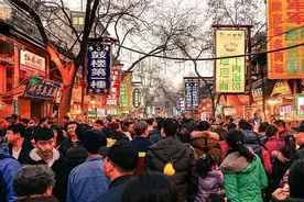 7天暴赚百亿！被游客挤爆的网红城市，竟靠这招叫板三亚图片