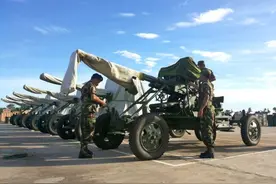 中美博弈，美国制裁柬埔寨，洪森强烈反击，宣布销毁所有美制武器图片