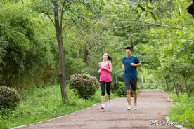 每周跑步的最佳天数图片